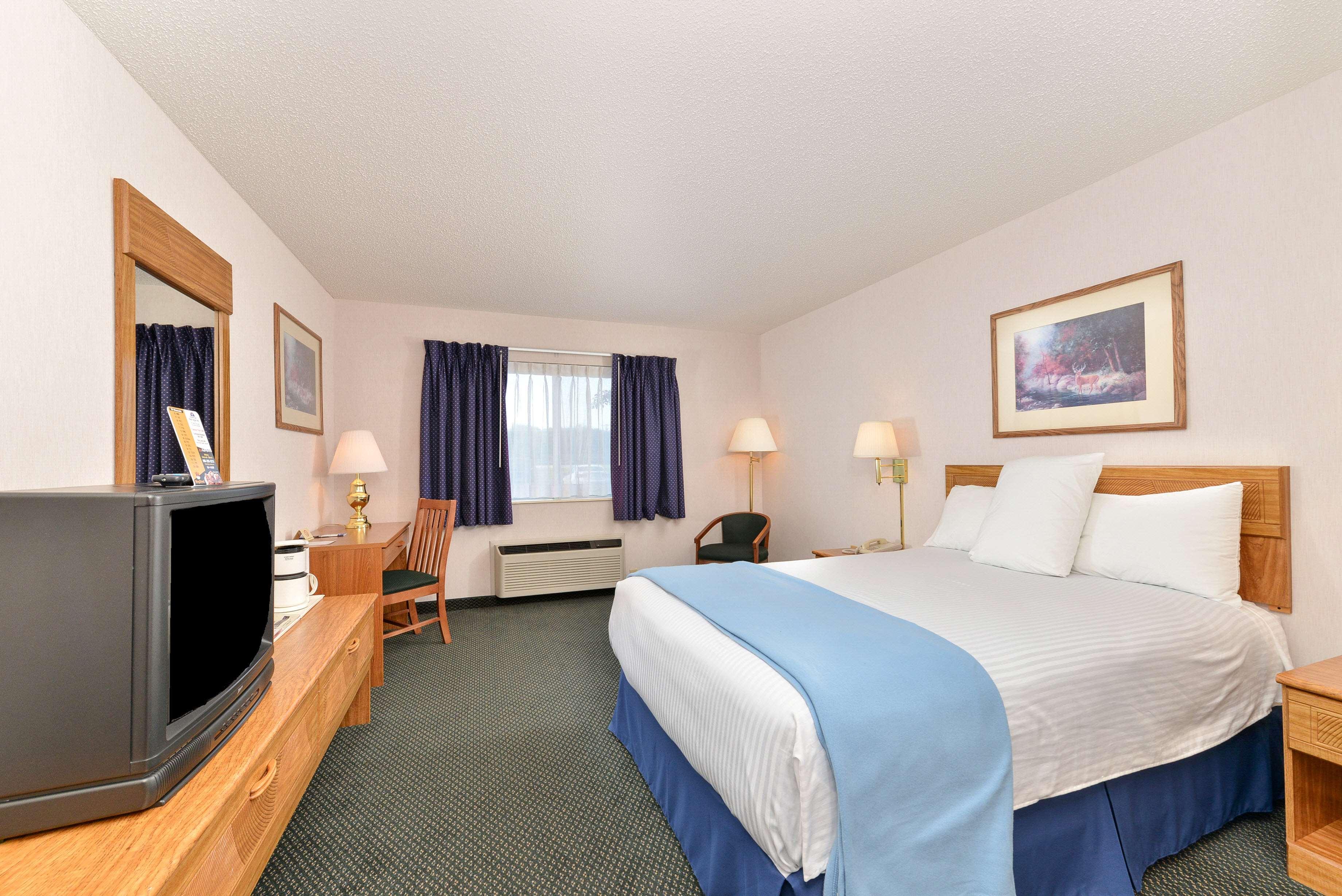 Comfortable, Guest Room, Double Bed, Accessible