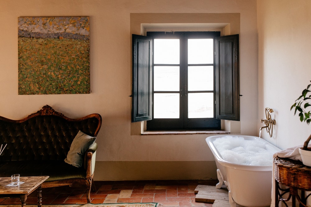 LOCANDA IN TUSCANY 28/50