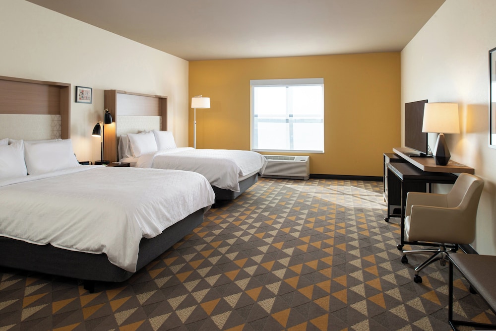 Holiday Inn Suites Idaho Falls 31/75