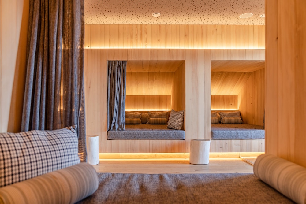 HOTEL STADTTOR 20/50