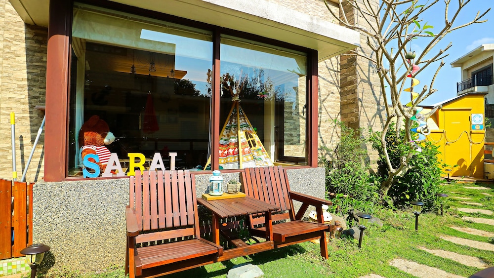 Sabai Bed And Breakfast 24/36