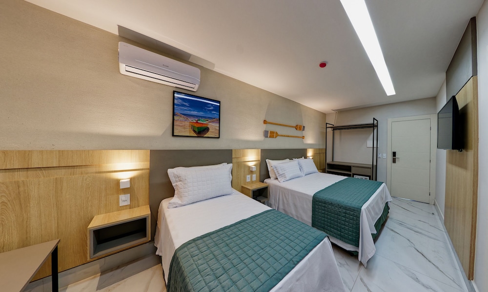 Gaeta Hotel 17/37