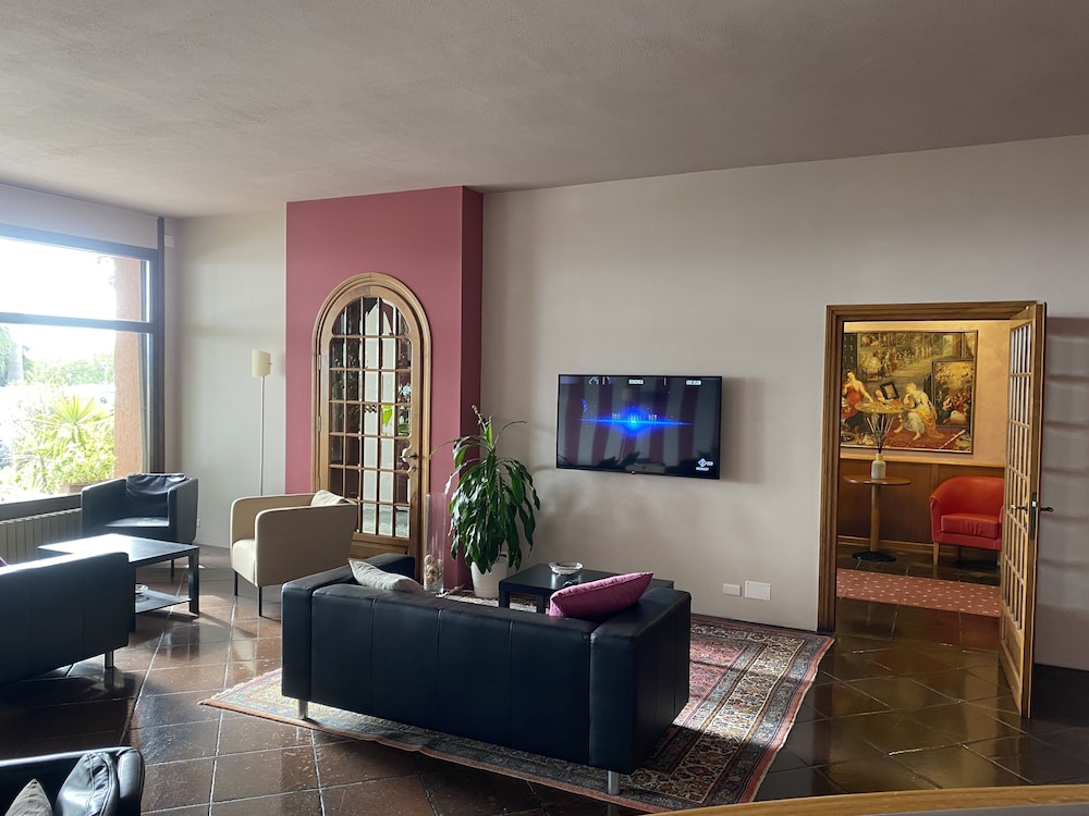 Hotel Kristina 32/49