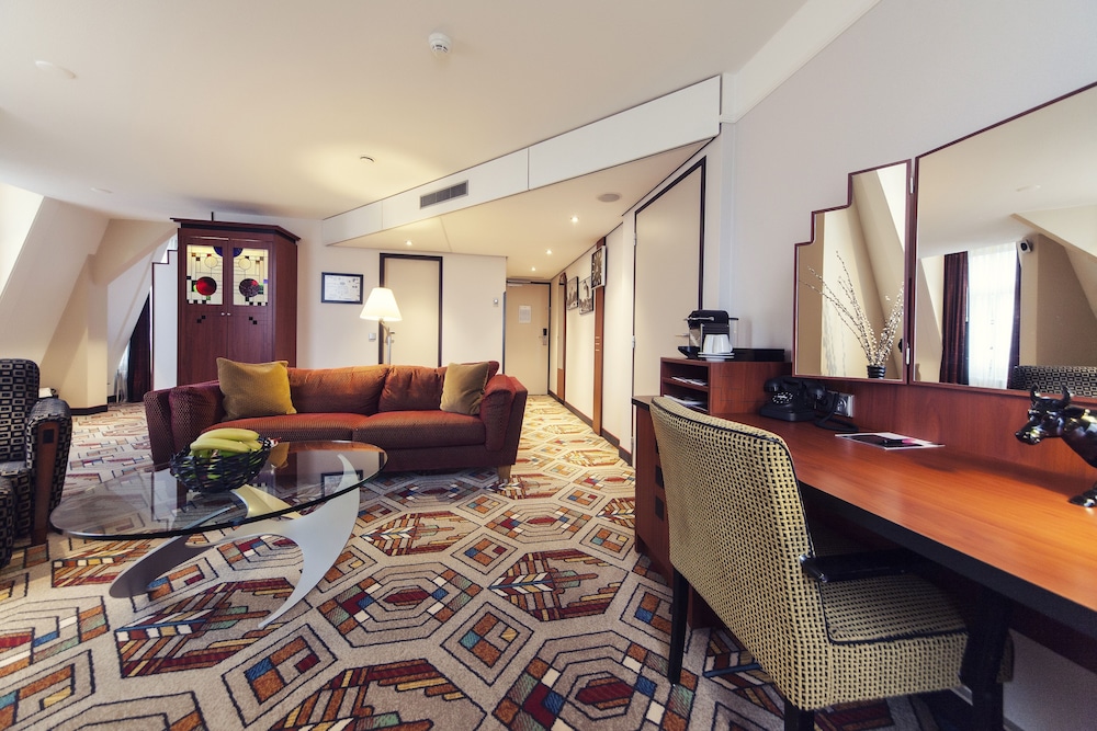 Banks Mansion - All Inclusive 8/49