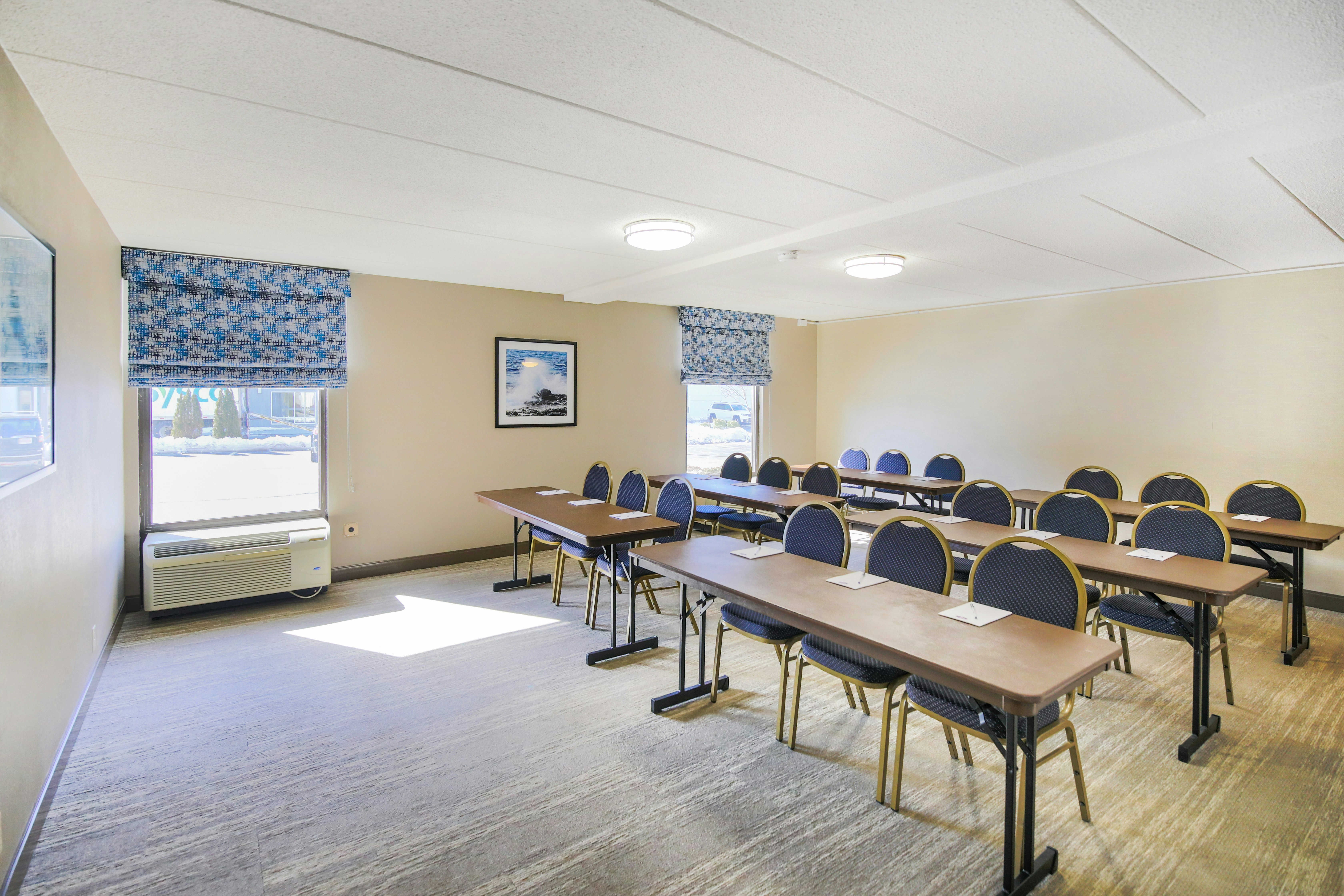 Hampton Inn Fall River/Westport 22/29