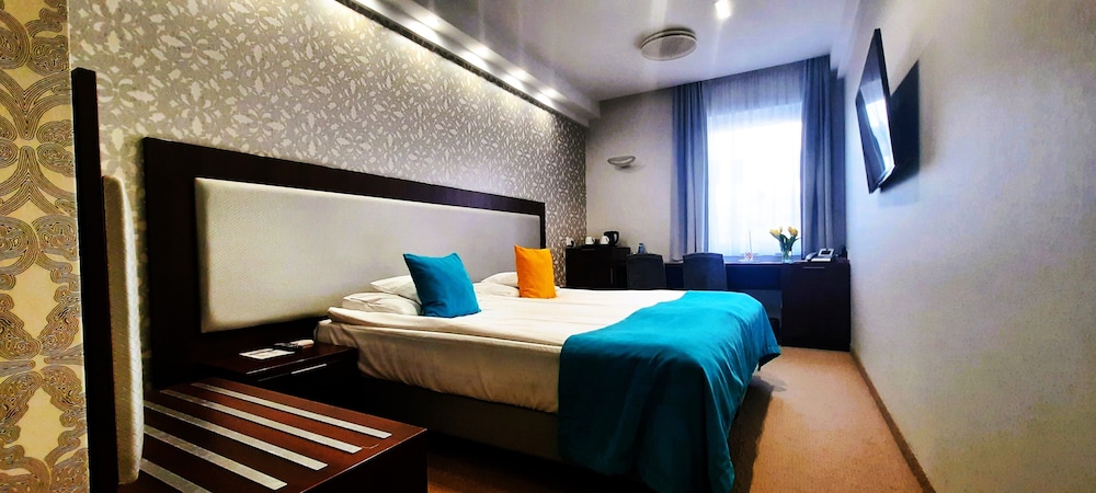 Hotel Zamek Centrum 12/50