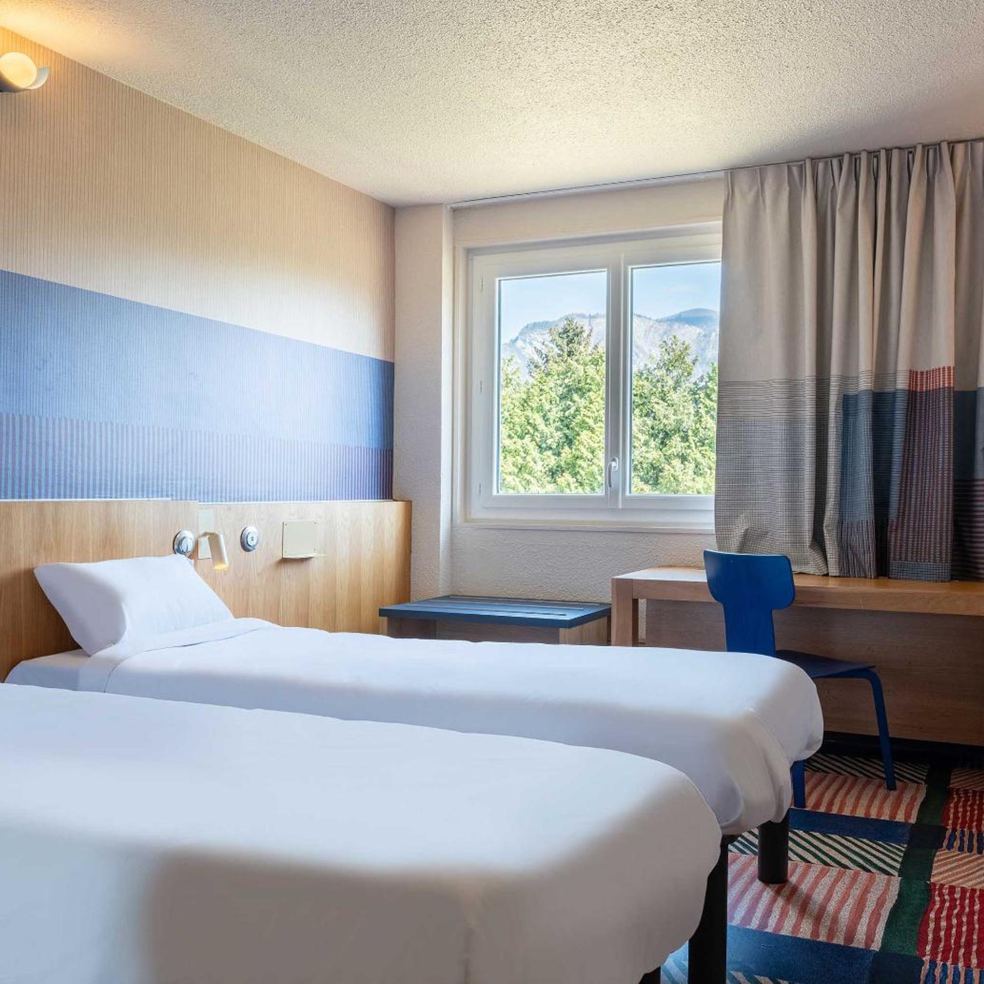 غرفة ثلاثية