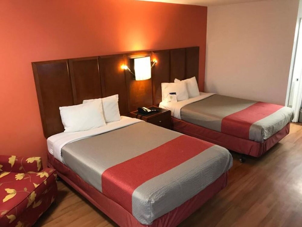 Motel6 Van Buren, AR 20/53