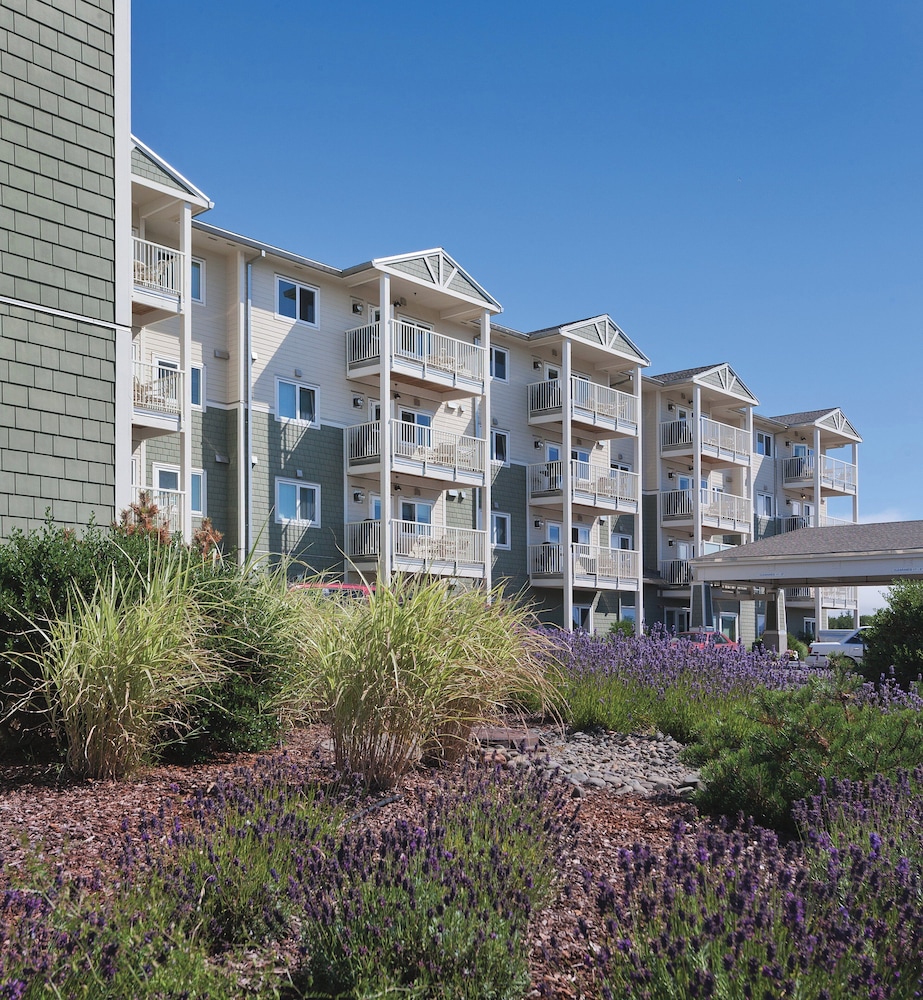 Worldmark Long Beach 45/47