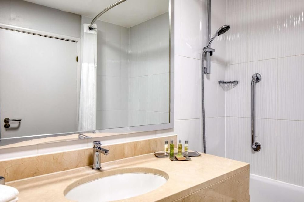 Doubletree Newbury North 47/50