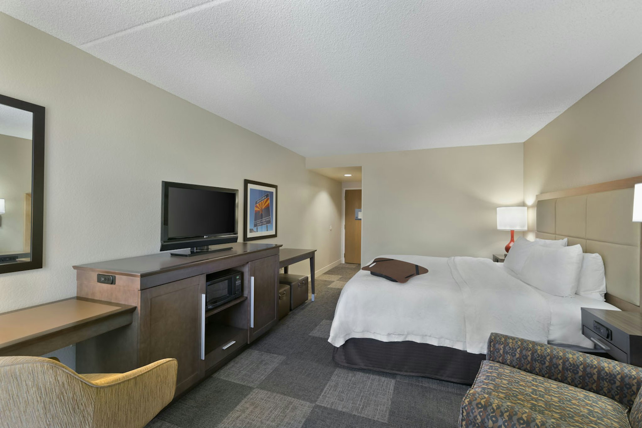 ROOM, KING BED, ACCESSIBLE
