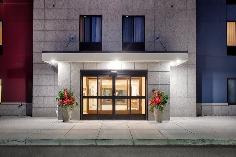 Candlewood Suites Detroit Sterling Heights, an IHG Hotel 1/33