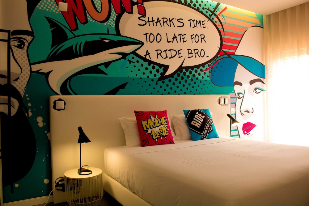 Ride Surf Resort Spa 58/73