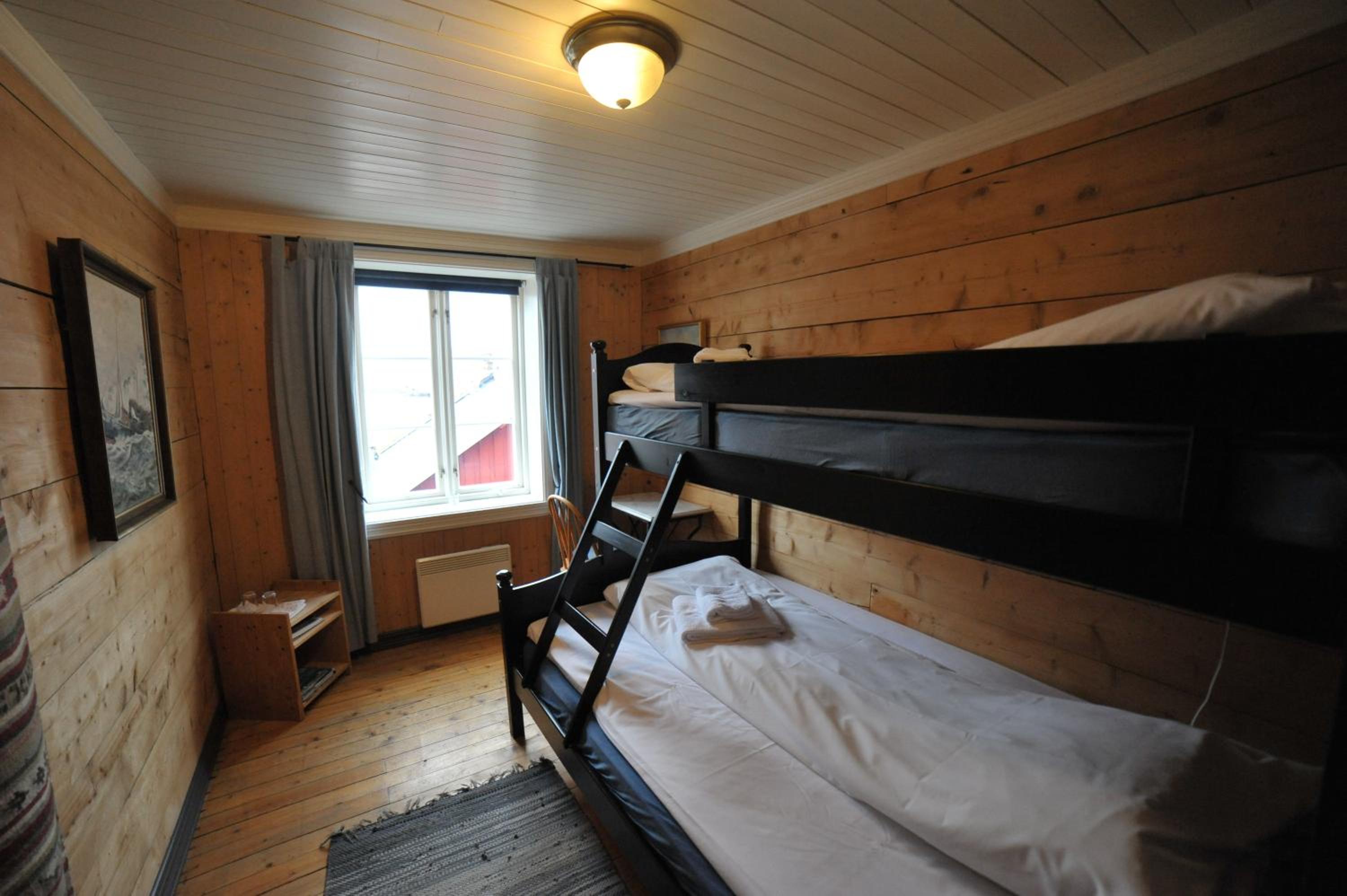 غرفة قياسية بسرير بطابقين، Reine Rorbuer - by Classic Norway Hotels 2/4