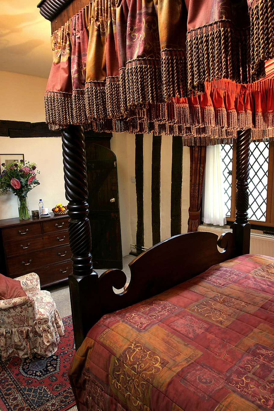 Brook Red Lion Hotel 42/49