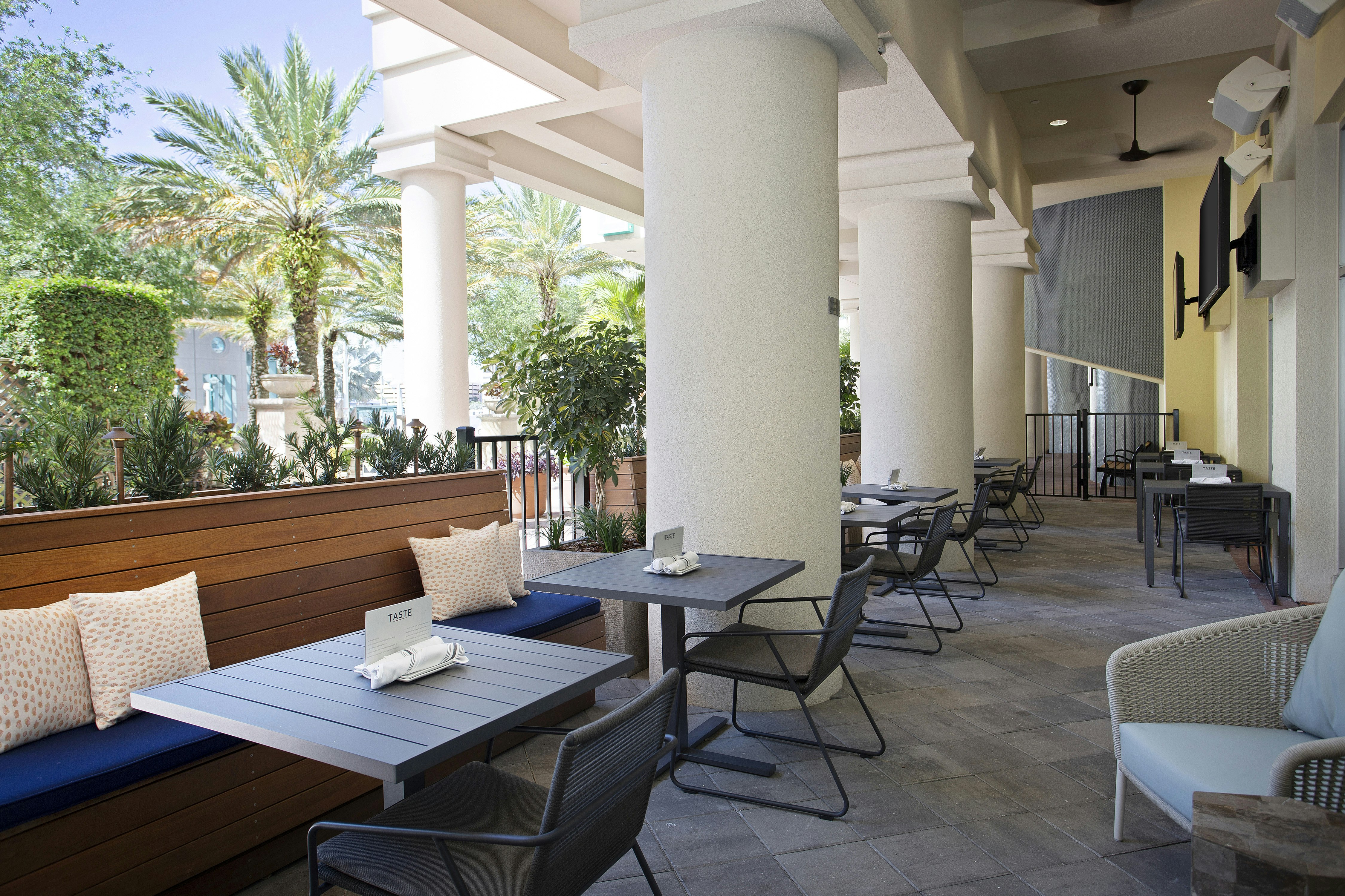 Embassy Suites by Hilton Tampa Downtown Convention Center 53/76