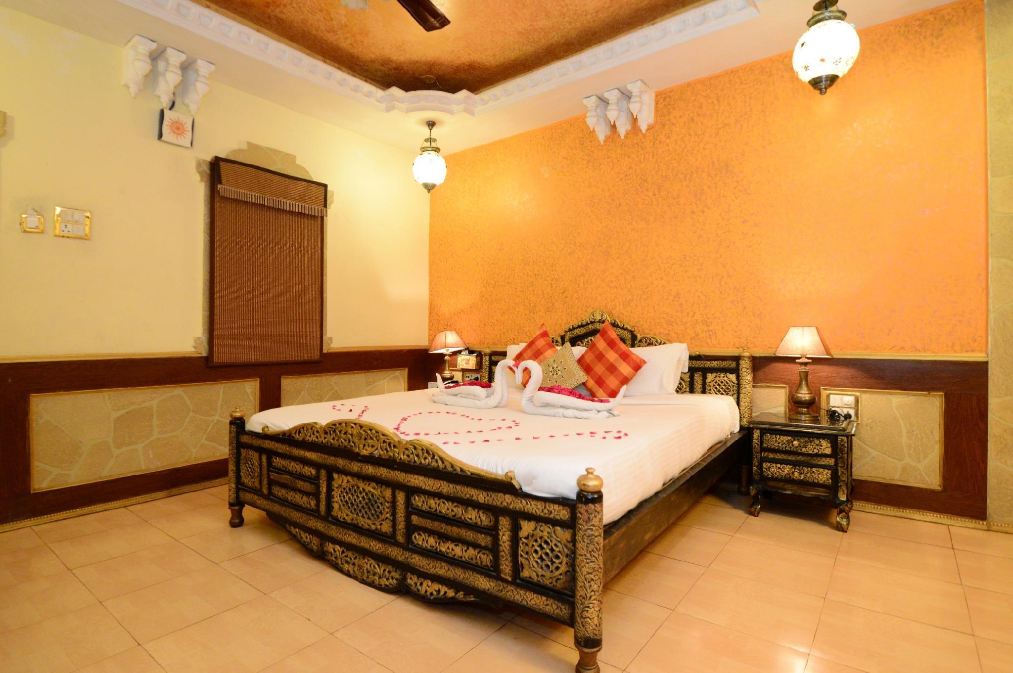 Chokhi Dhani Indore An Ethnic Village Resort 17/45