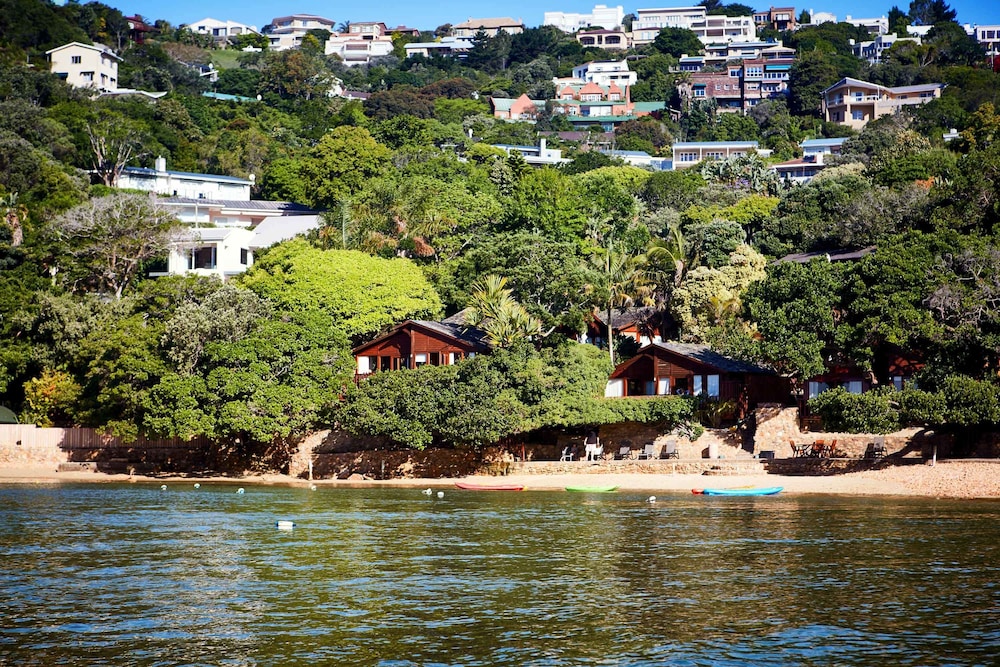 Under Milkwood Resort 38/49