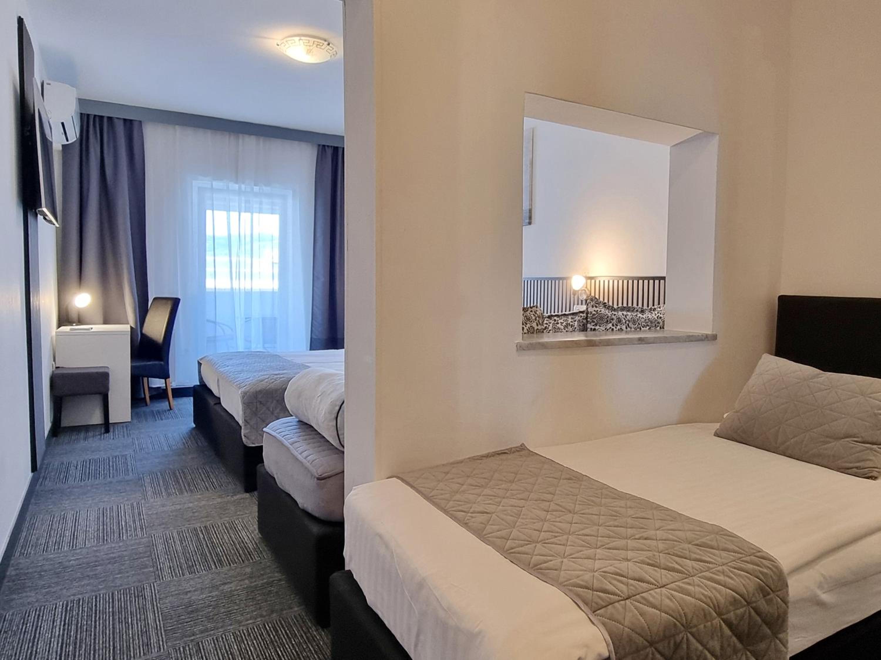 Bio Hotel 21/53