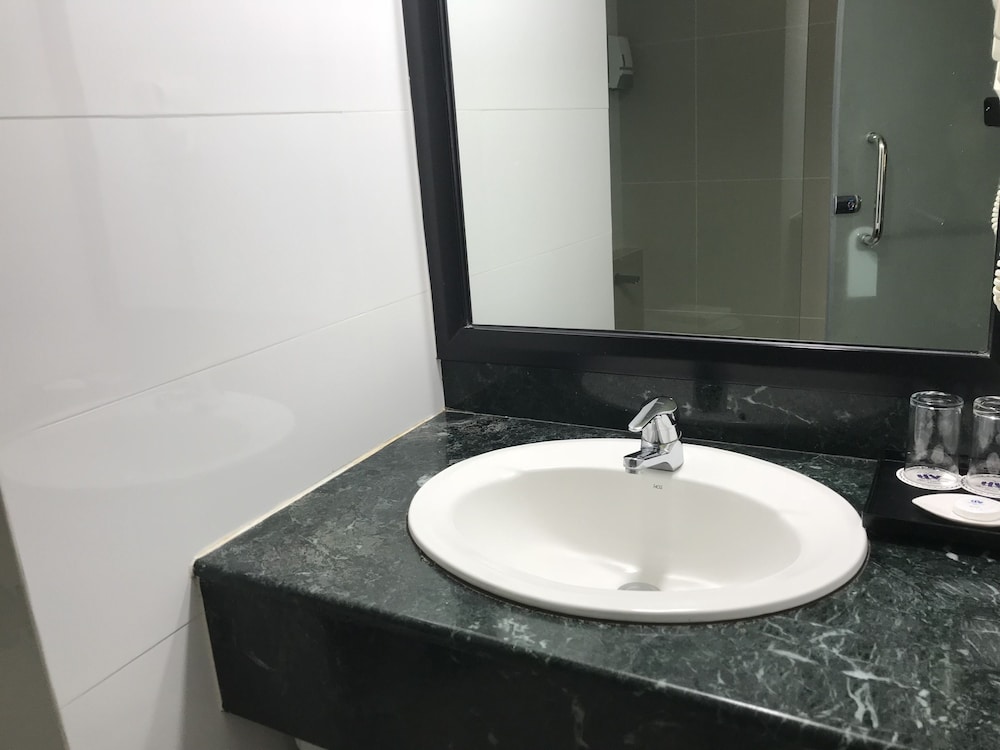Harbour View Hotel 27/56