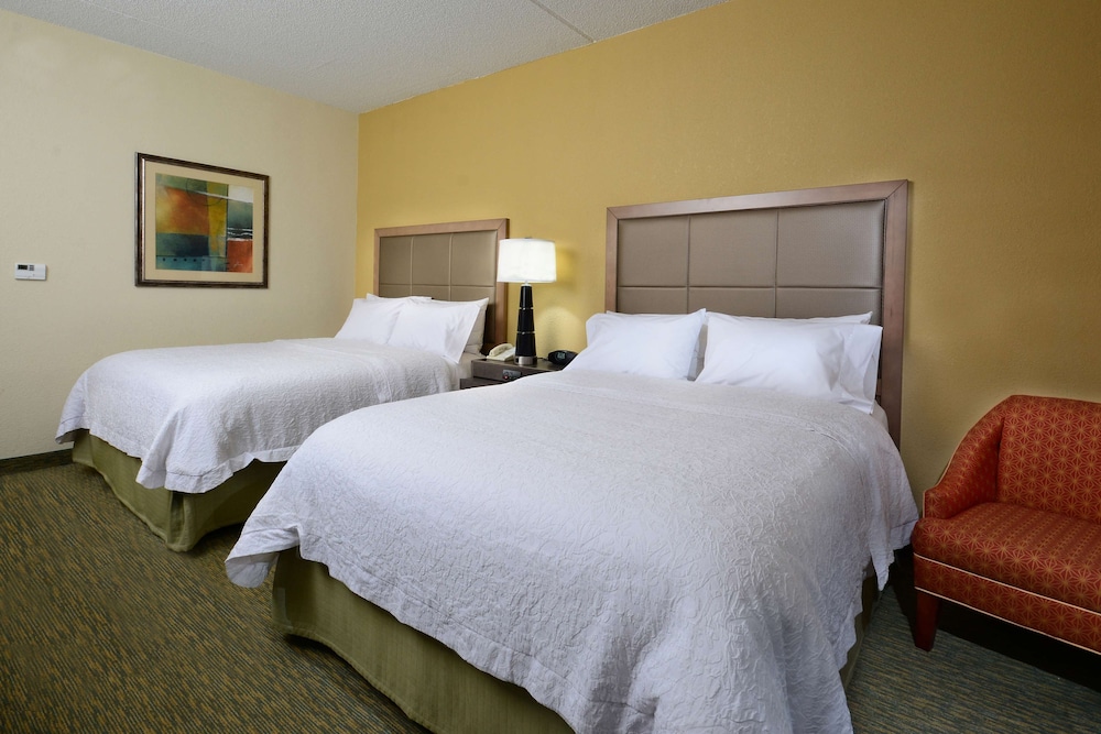 Hampton Inn Raleightown of Wake Forest 26/57