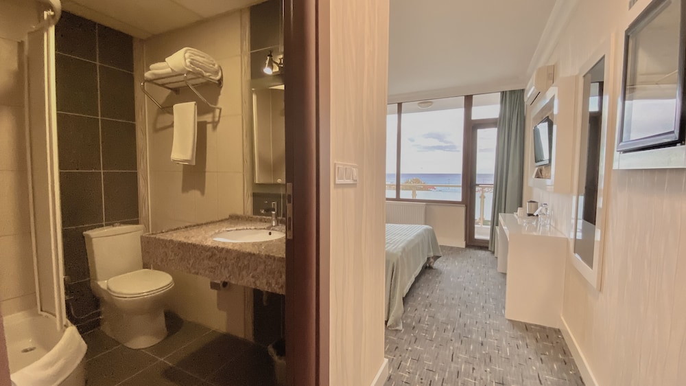 Tekirdag Yat Hotel 47/50