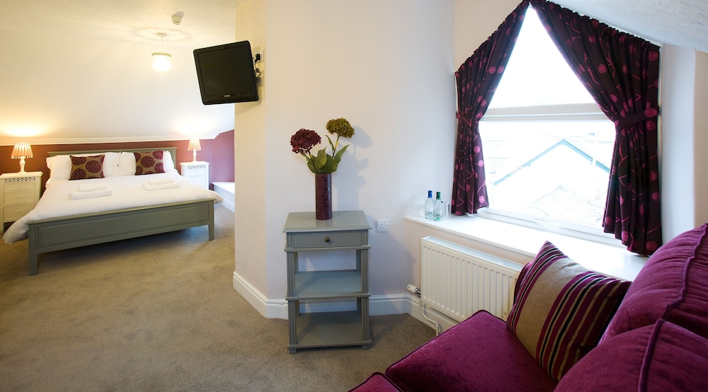 The Hideaway At Windermere 6/50