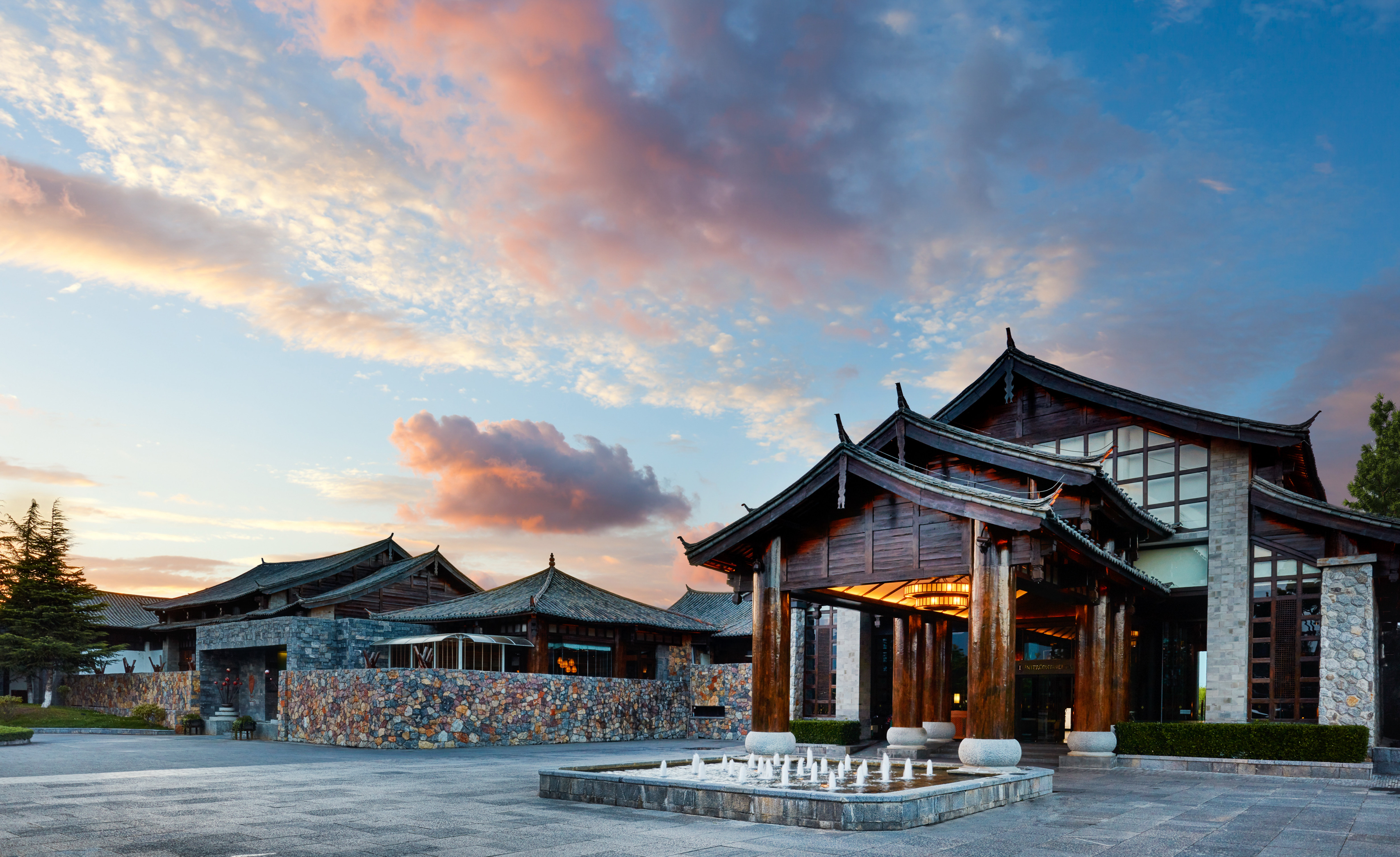 INTERCONTINENTAL LIJIANG ANCIENT TOWN RESORT 4/50