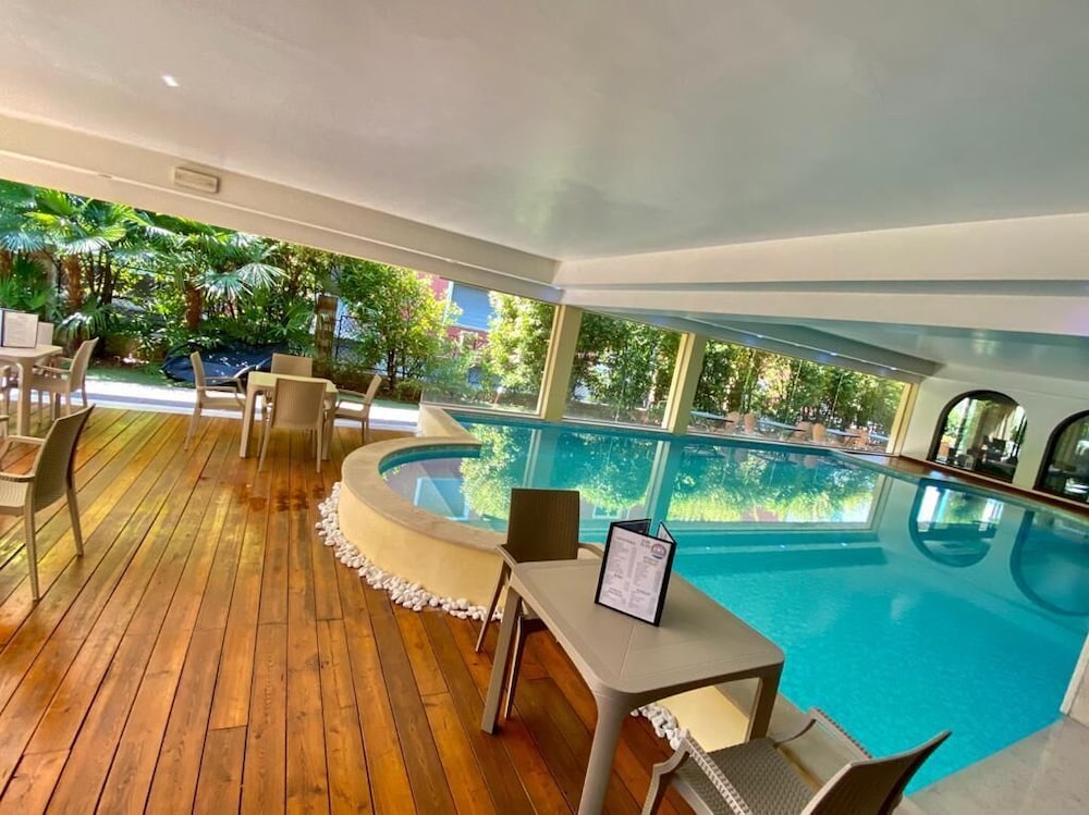 Admiral Hotel Villa Erme 45/60