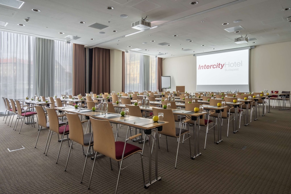 IntercityHotel Budapest 54/65