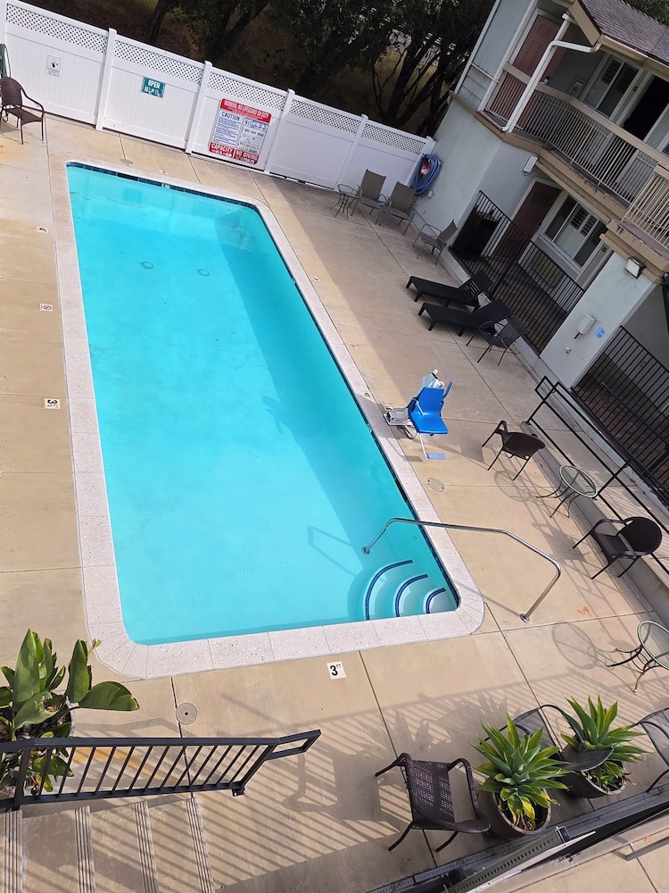 San Luis Inn And Suites 50/70