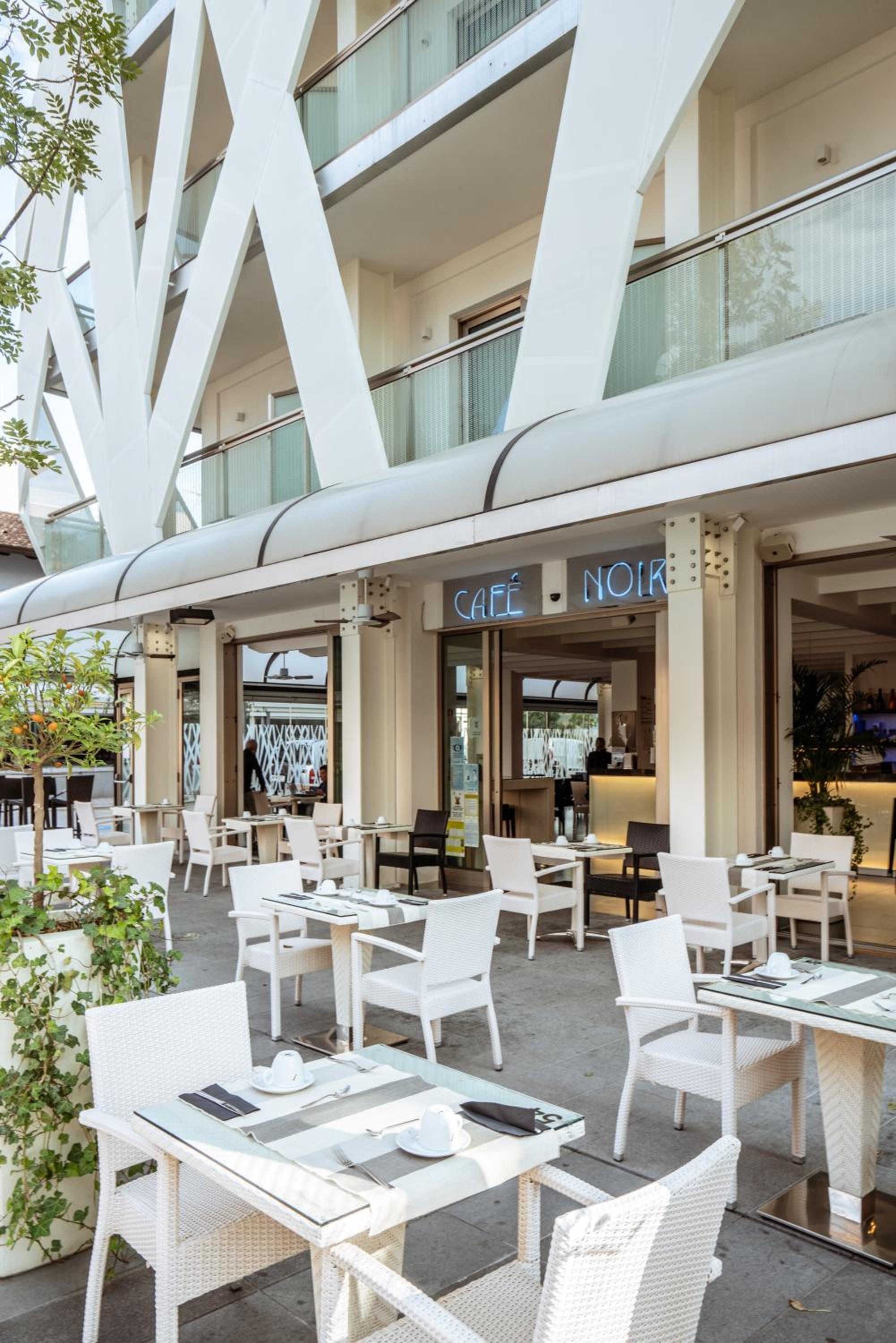 Bellini Hotel 40/54