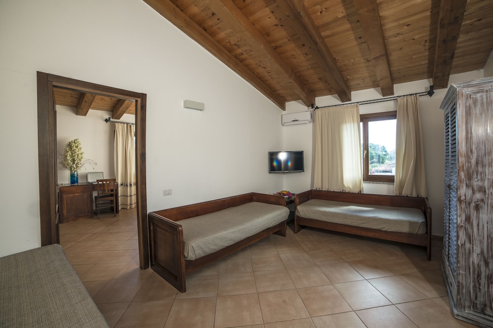 Perdepera Resort 59/79