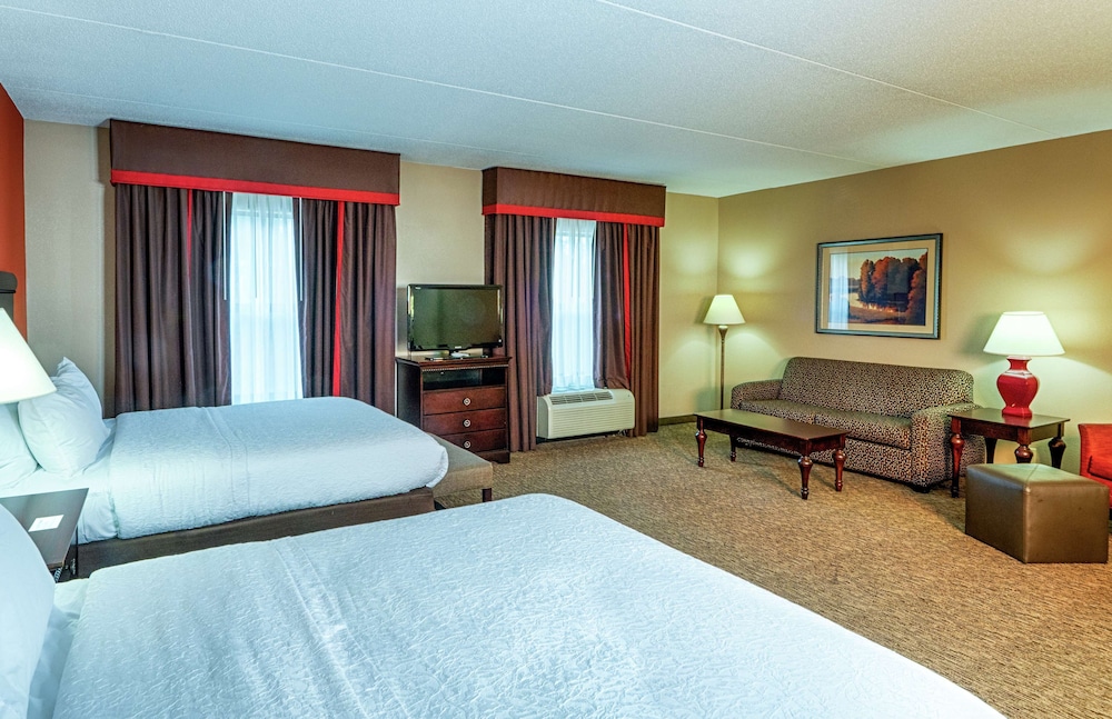 Studio, Suite, 2 Queen Beds, Sofa