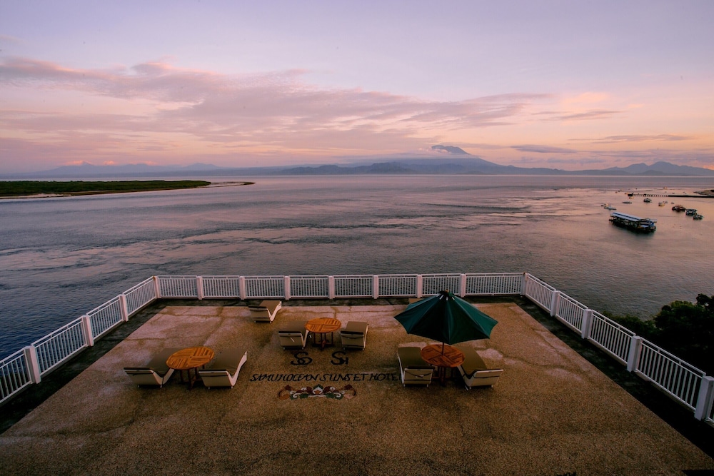 Samuh Ocean Sunset Hotel 42/50