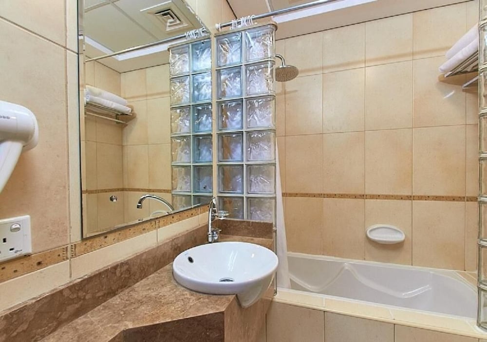 Mughal Suites 47/50