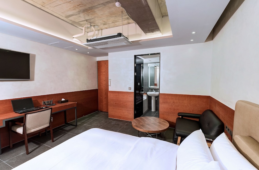 Capace Hotel 37/73