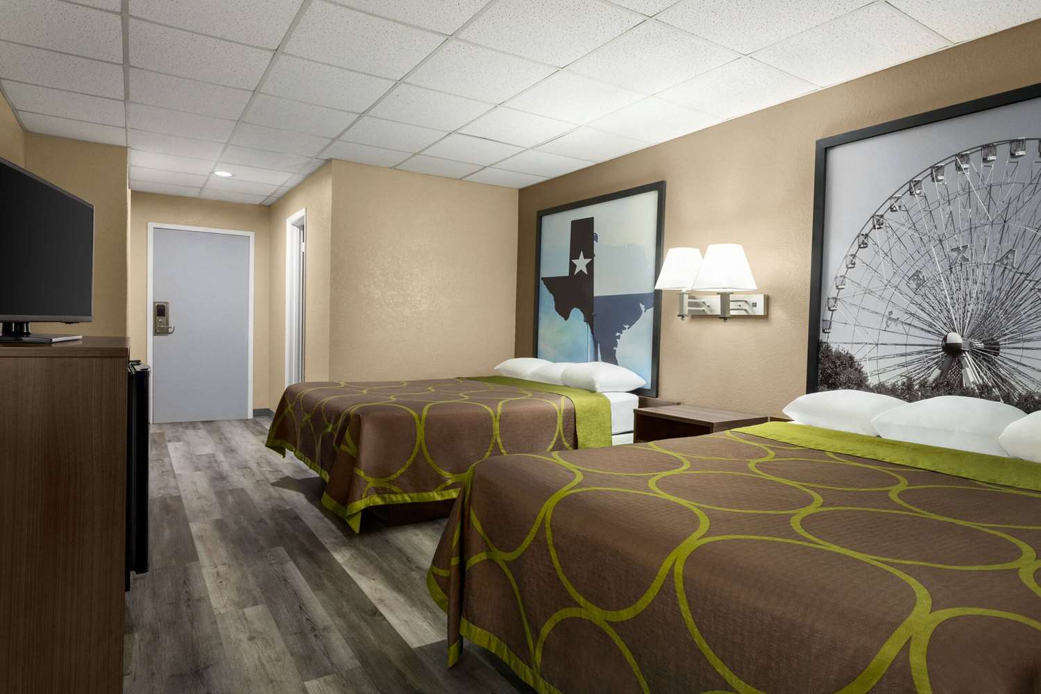 Super 8 By Wyndham Gainesville Tx 18/52