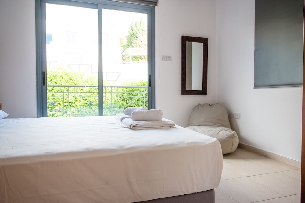 2 Bedrooms, Garden, Superior, Apartment, Twin Beds, Sea View, Two Story, Sofa