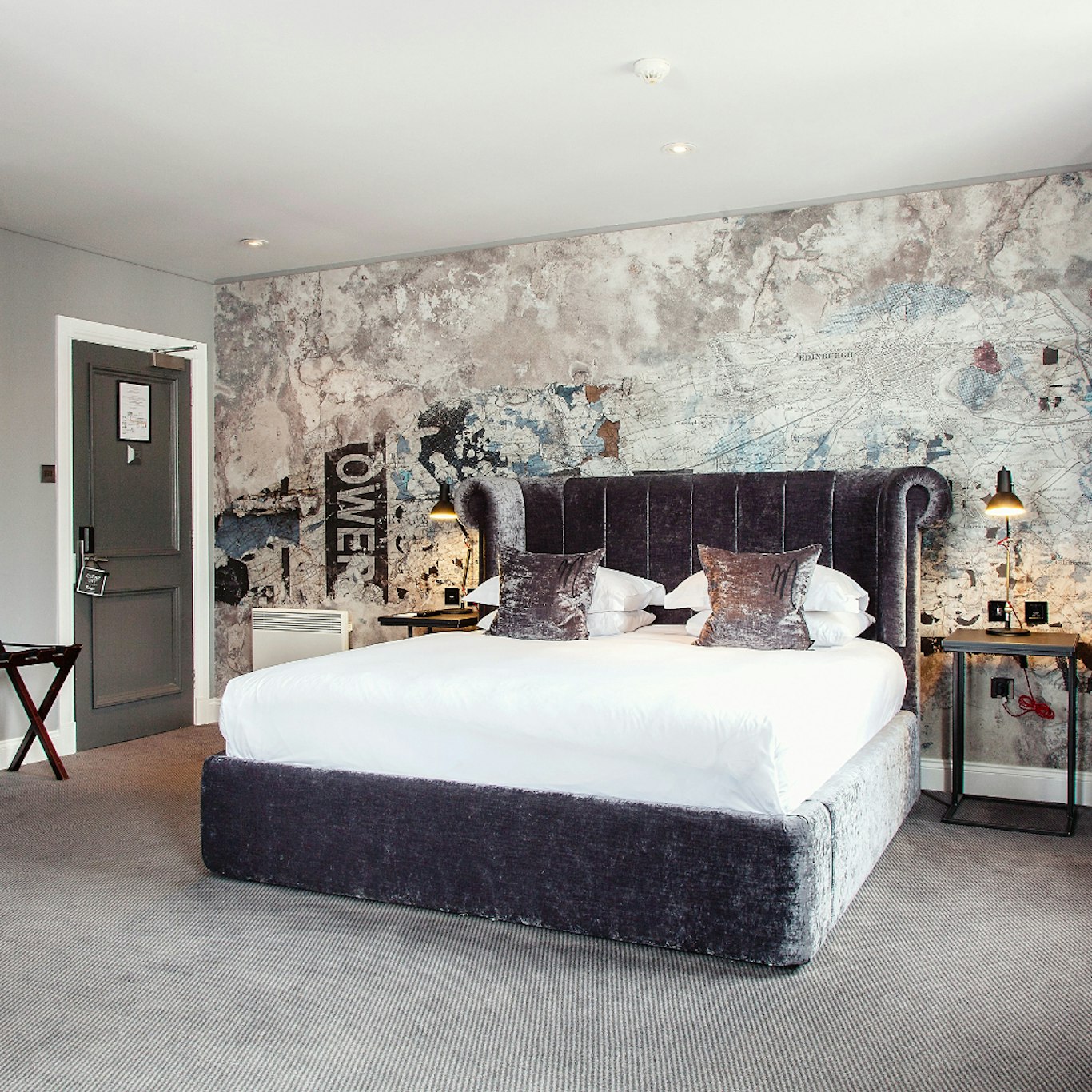 CLUB, DOUBLE BED