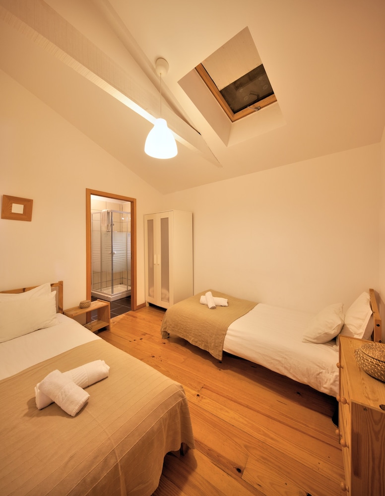 Aparthotel Oporto Entreparedes 38/77