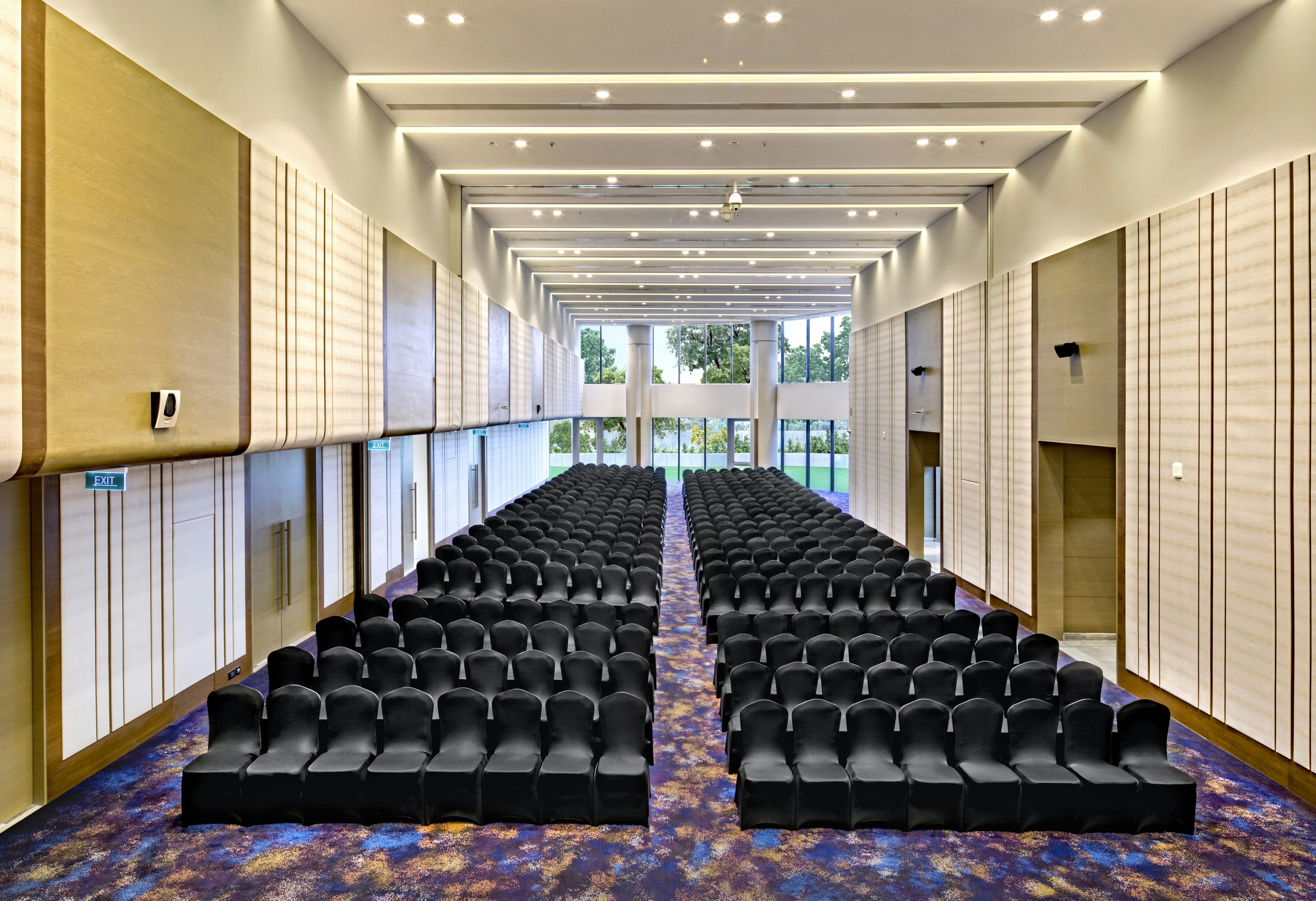 Doubletree By Hilton Ahmedabad India 45/48