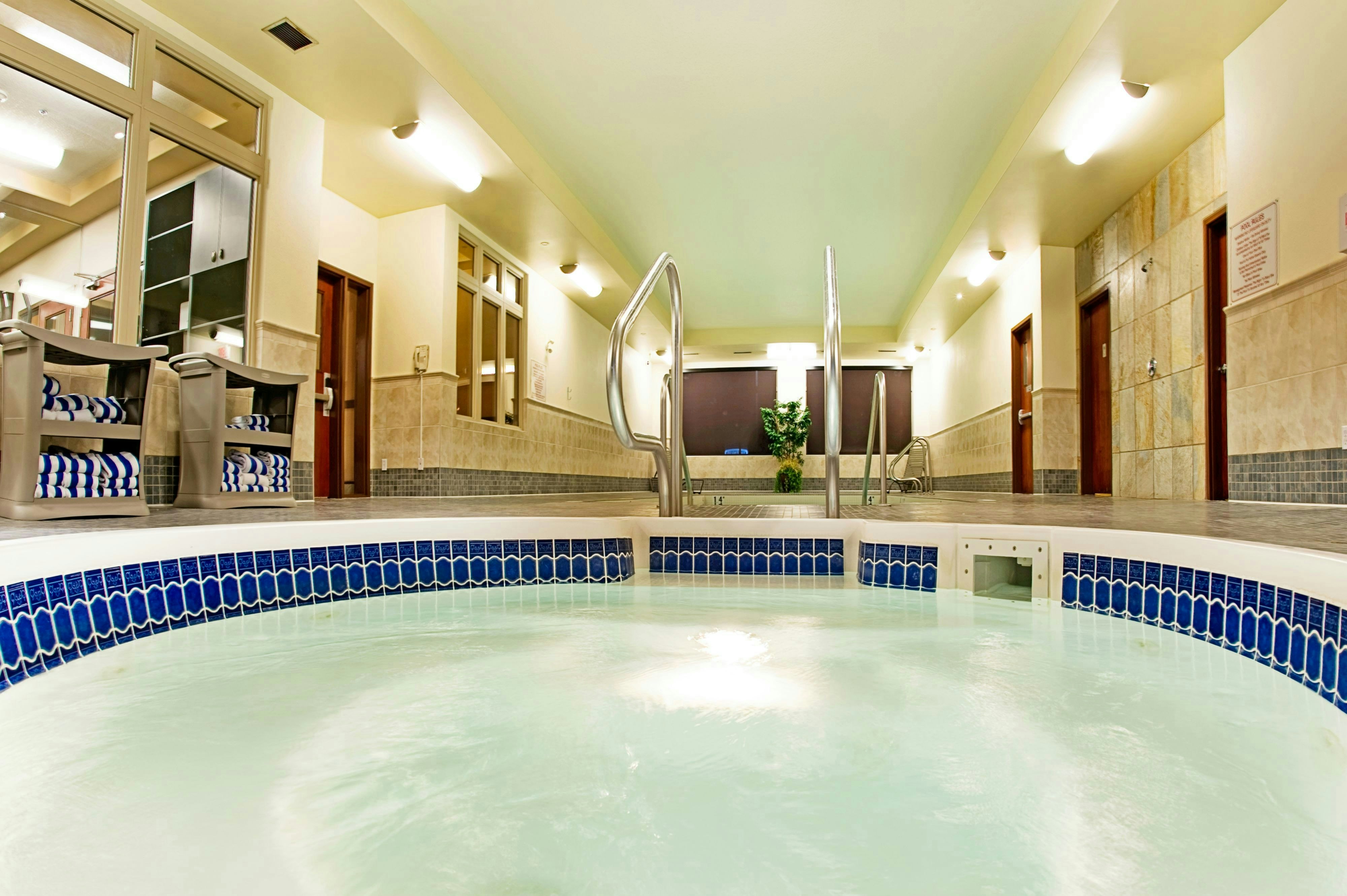 Holiday Inn Hotel & Suites West Edmonton 32/62