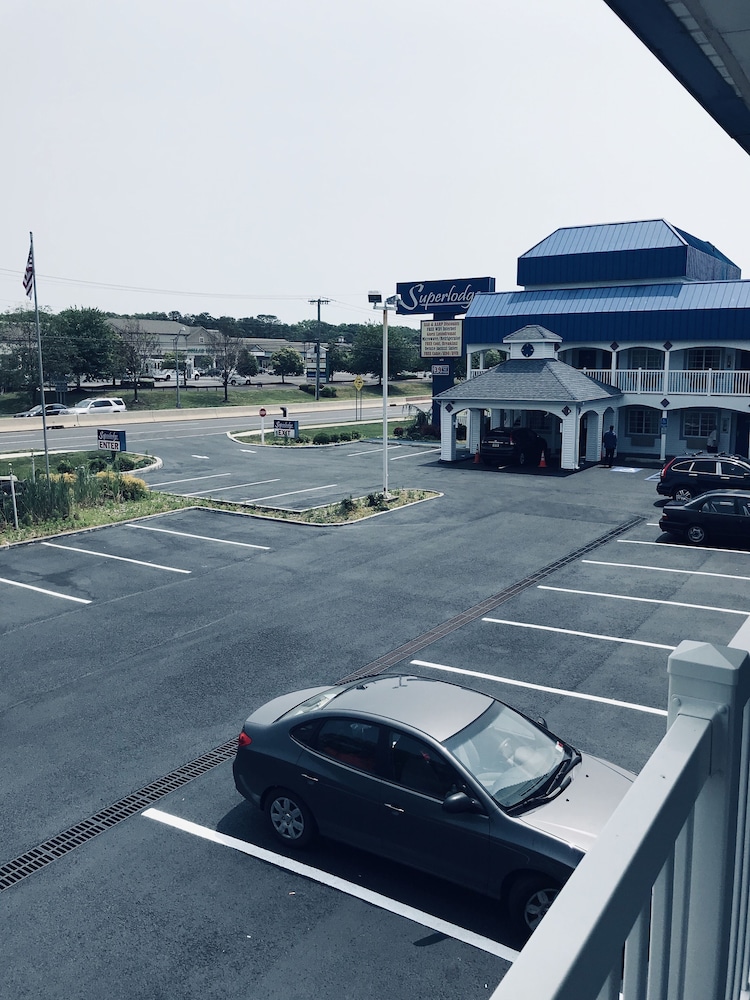 Superlodge Atlantic City/Absecon 34/47
