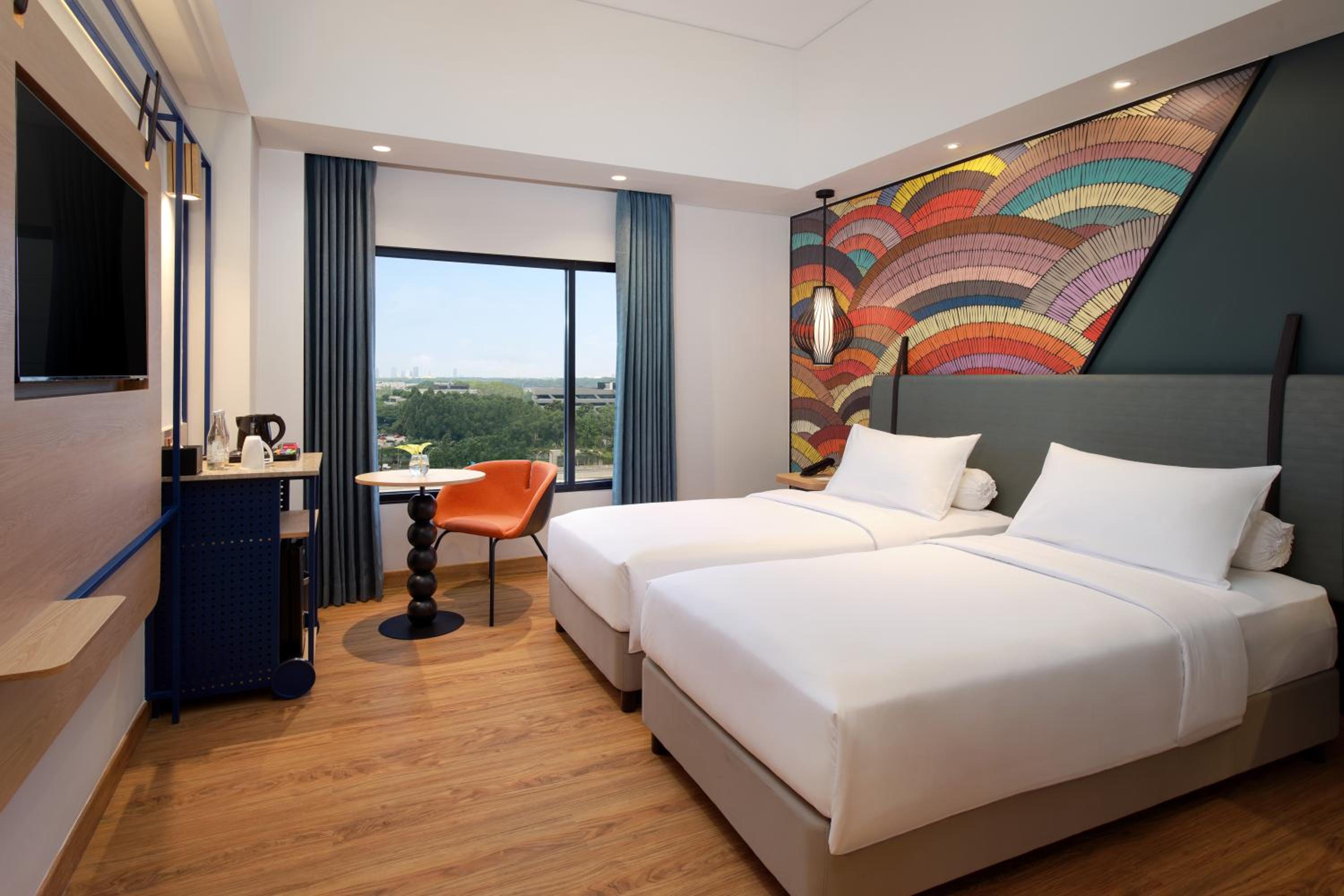 Superior, Queen and Twin Beds