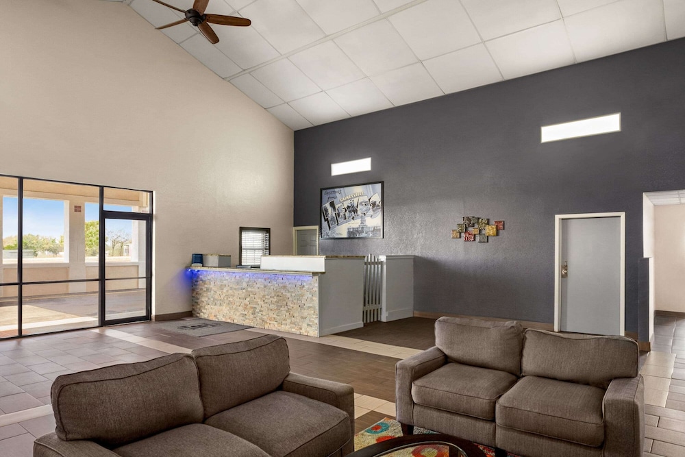 Super 8 By Wyndham Gainesville Tx 11/52