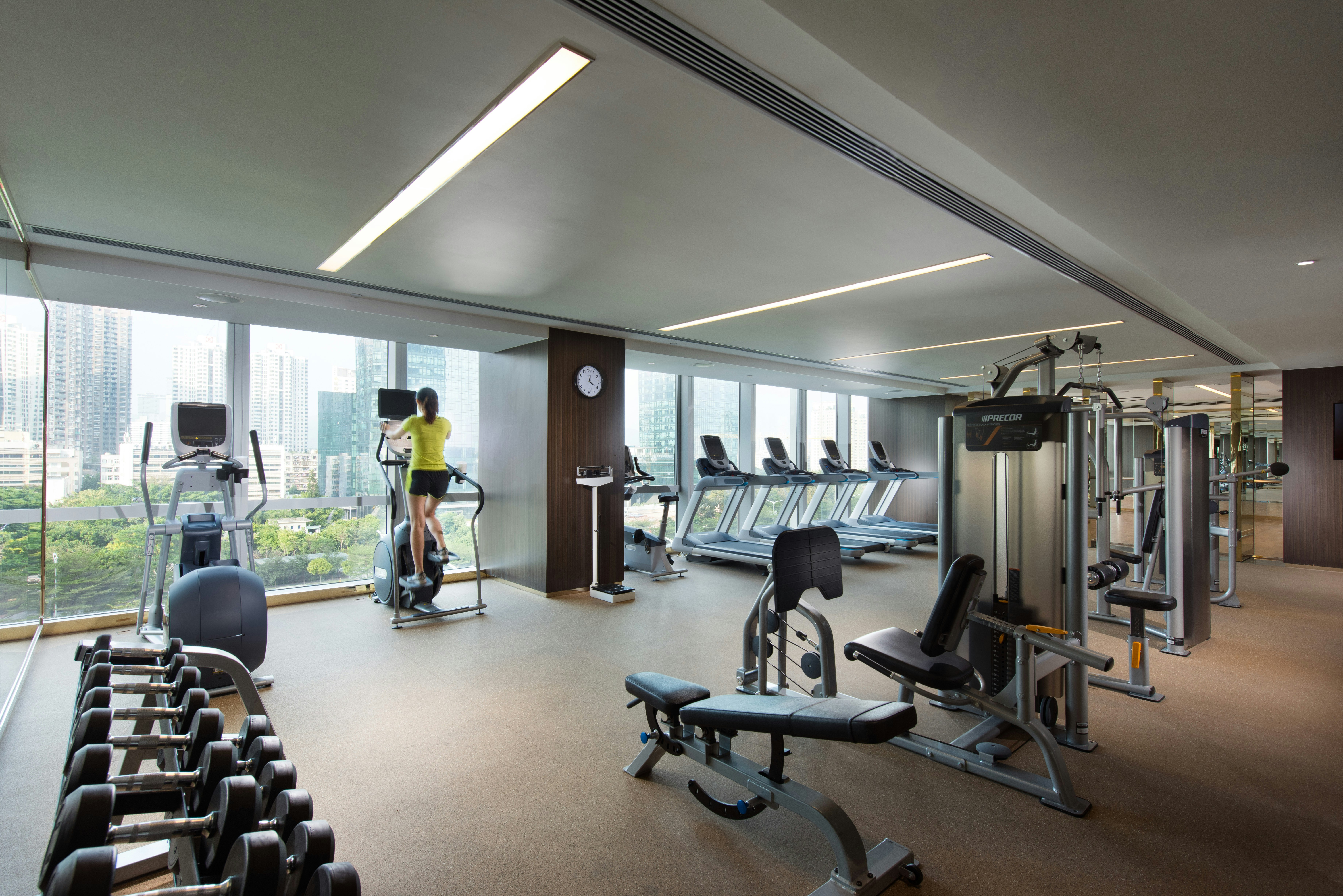 Hilton Shenzhen Futian 9/33