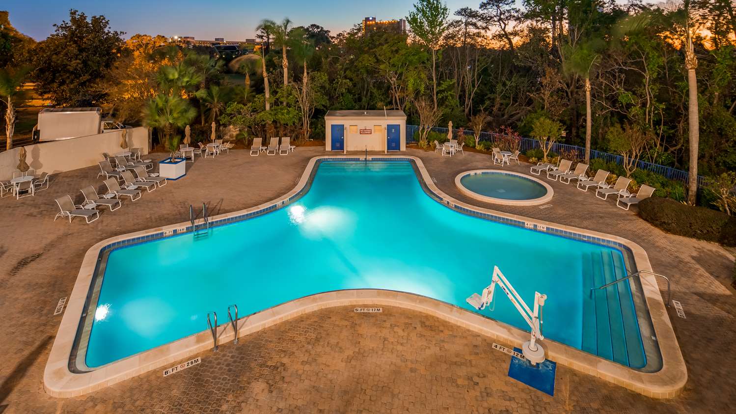 Drury Plaza Hotel Orlando - Disney Springs Area 19/20