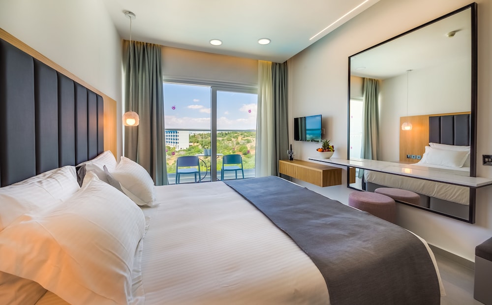 Napa Mermaid Hotel Suites 22/90