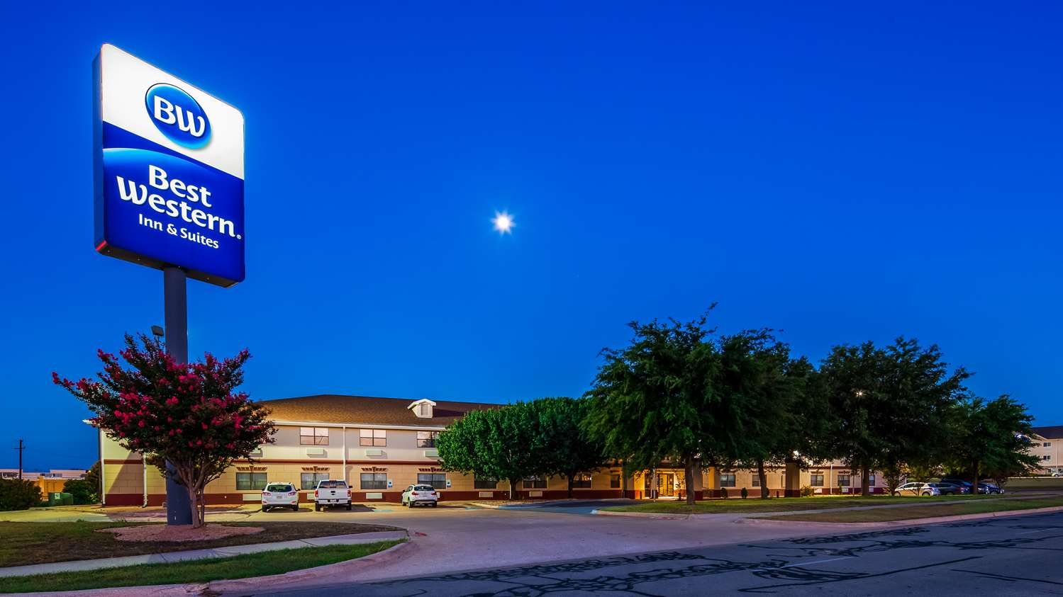 Best Western Inn & Suites Copperas Cove 1/7